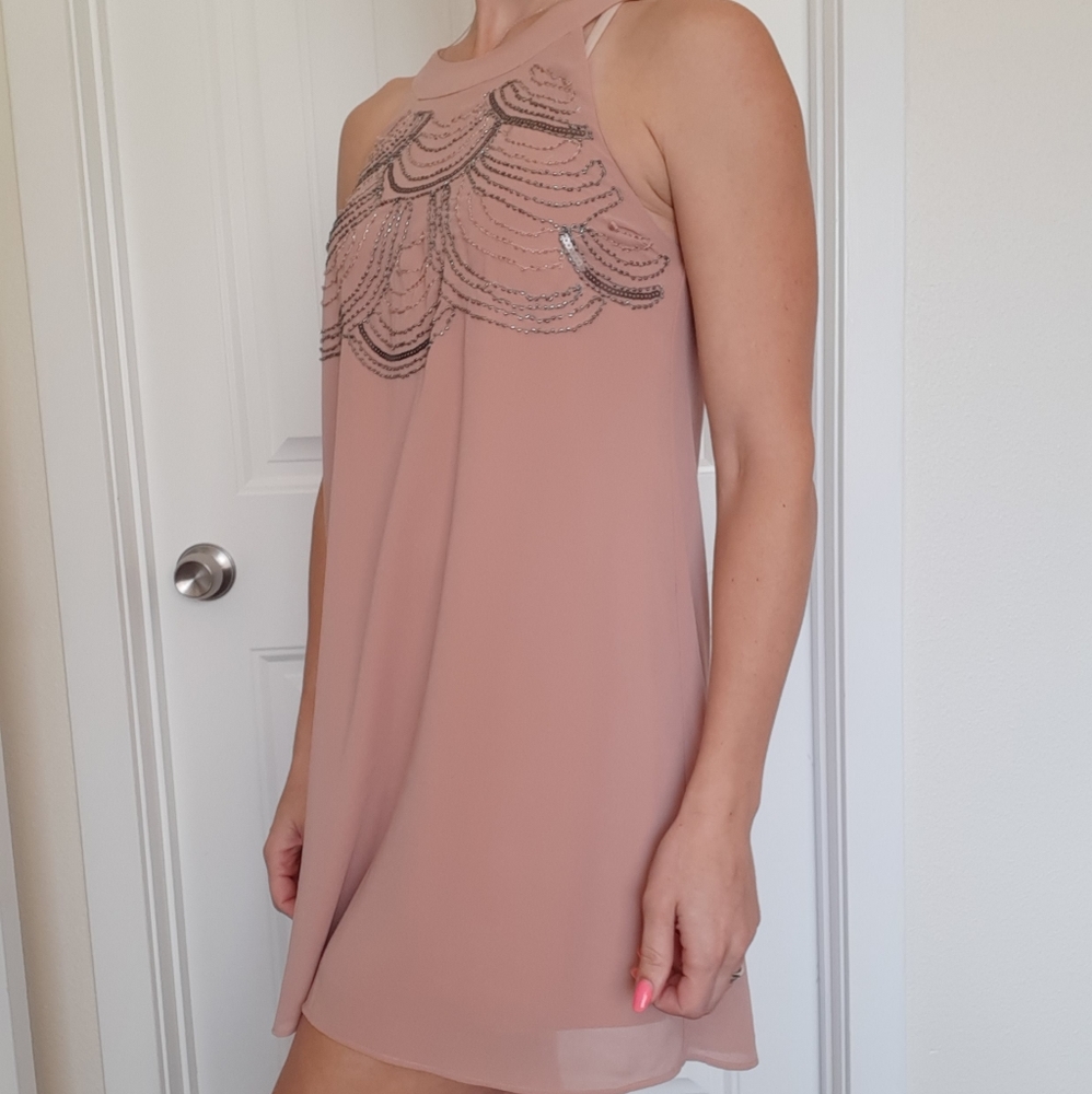 Gorgeous mini dress